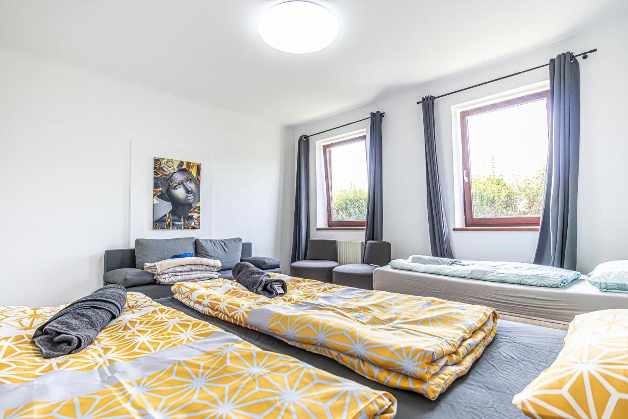 Comfy Rooms In Shared Villa With Terrace And Garden Вена Экстерьер фото